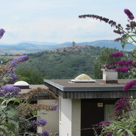 Vvf Villages   Les Volcans D'auvergne 2* Parent